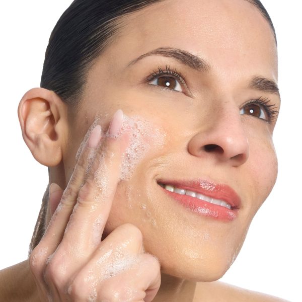 Fab Foaming Exfoliating Cleanser - Image 2