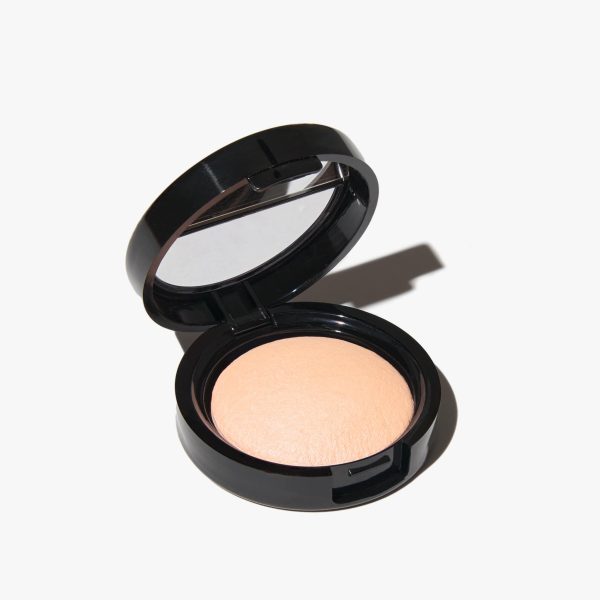 Baked Natural Glow Highlighter - Image 12