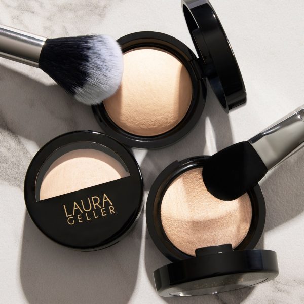 Baked Natural Glow Highlighter - Image 11