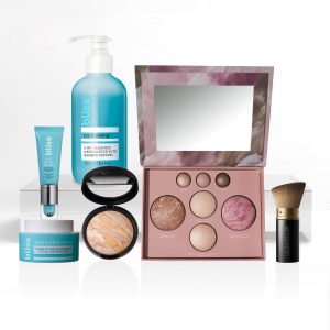 Mature Skin Must-Haves (6 PC)