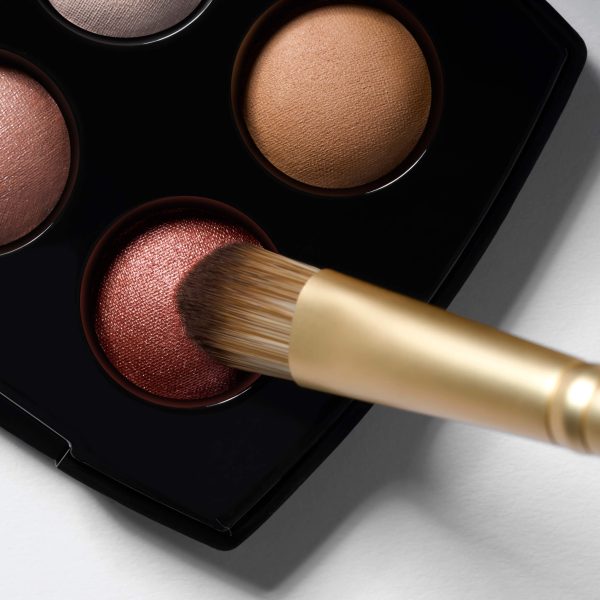 Dual-Ended Eye Shadow Brush - Image 4